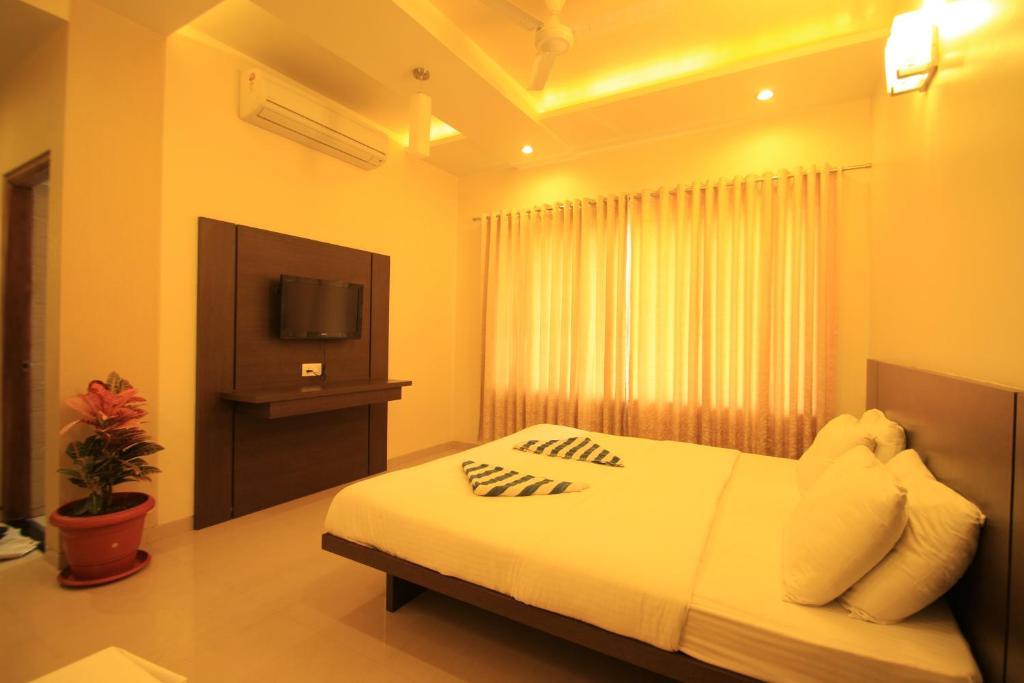 Hotel Sai Smaran Ширди Номер фото